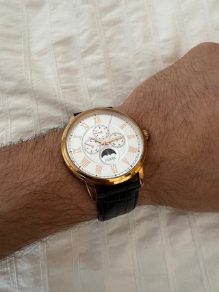 Reloj Guess Hombre Negro y Dorado