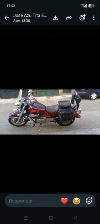 Hyosung Aguila Moto Cruiser Roja