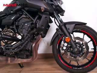 YAMAHA MT 07