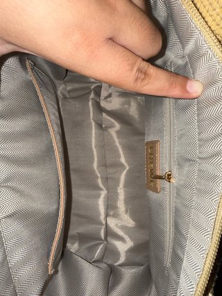 Bolso de rafia beige y marrón