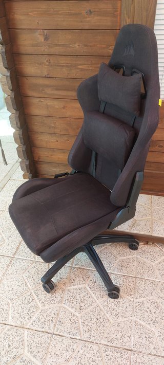 Silla Gaming Corsair Negra Tela