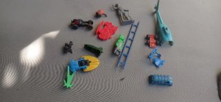Kinder Sorpresine Giocattoli Vari