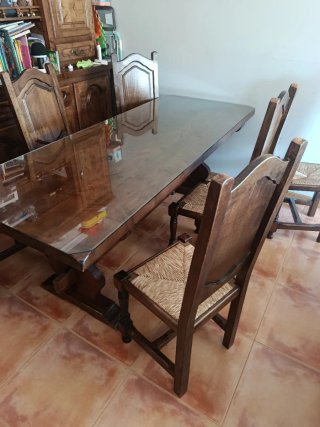 Mesa  madera maciza, cristal y 6 sillas