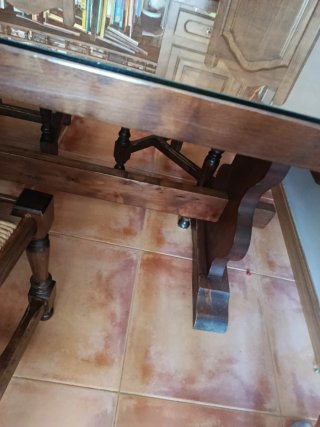 Mesa  madera maciza, cristal y 6 sillas