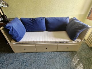 Diván Ikea Hemnes 3 cajones (impecable)