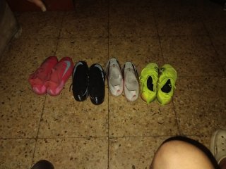 Botas de fútbol Nike y Adidas
