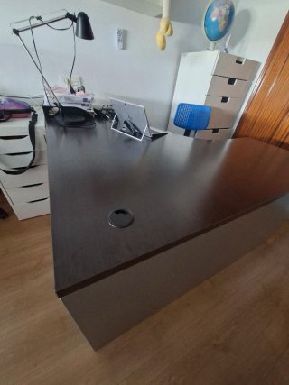 Mesa de despacho wengue