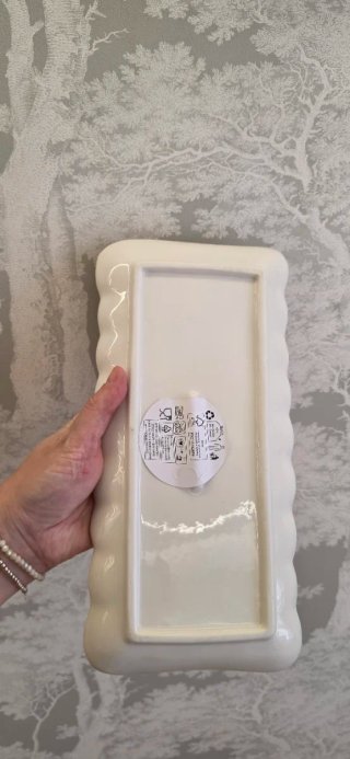 Bandeja porcelana blanco y dorado lacitos