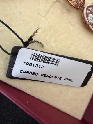 Collana con cammeo e pietra a goccia perla Torre a