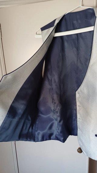 Chaleco Lino Clemente talla 54 XL gris plata.