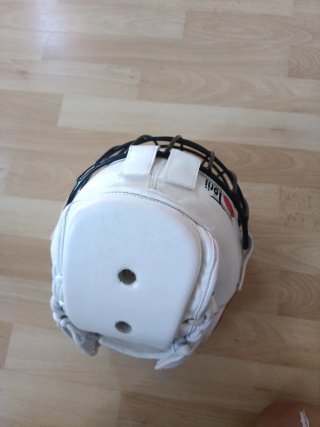 Casco Protección Karate Blanco