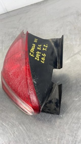 Piloto Trasero Izquierdo Ford Focus F1EB13405BE