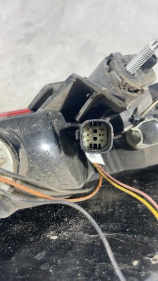 Piloto Trasero Izquierdo Ford Focus F1EB13405BE