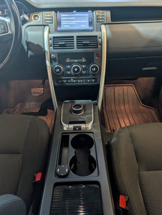 Land Rover Discovery Sport 2017