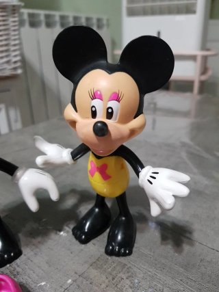 Pareja Figuras Minnie Mouse Disney