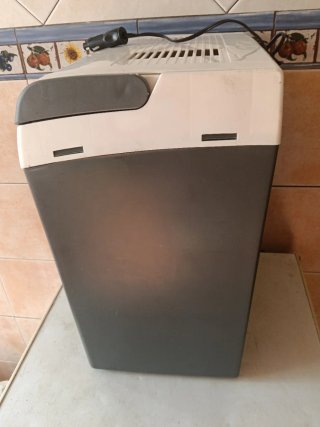 Nevera portátil Crivit 12V/230V