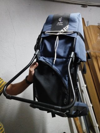 Mochila portabebés trekking