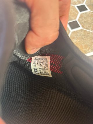 Adidas Yeezy Boost 350 V2 Negro Rojo