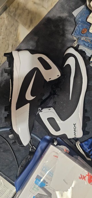 Nike Alpha Huarache Botines de Fútbol