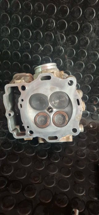 Culata KTM EXC-F 450 2009 arboles balancines