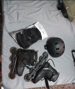 Patines en línea Oxelo + Casco y protecciones