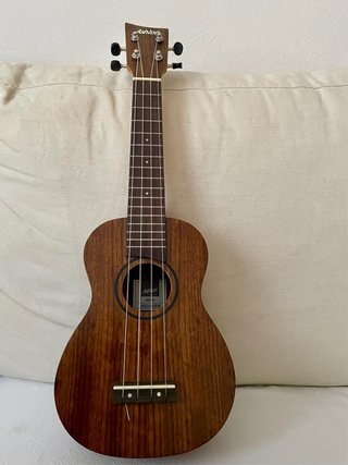 Ukelele Soprano Ashton