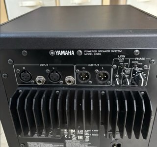 Subwoofer Yamaha HS8S Negro