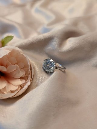 Anillo Plata Moissanita Grande