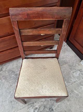 Juego de 2 sillas de madera