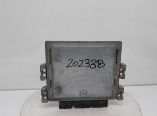 Centralita motor renault 1158314 8200565863 scenic