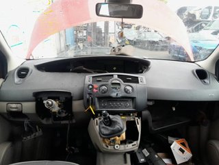 Centralita motor renault 1158314 8200565863 scenic