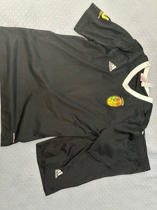 Conjunto Adidas U.D. Mos