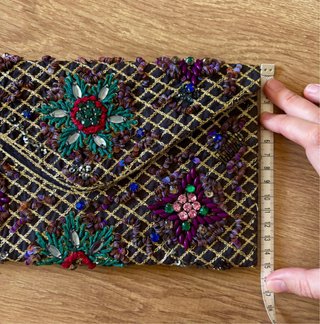 Bolsos de mano bordados de Zara. Nuevos