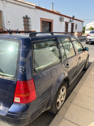 Volkswagen Golf 2000