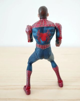 Spiderman Toy Biz Peter Parker action figure 2002