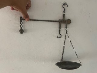 3 Balanzas Antiguas de Latón. Cuestan 25€ unidad!