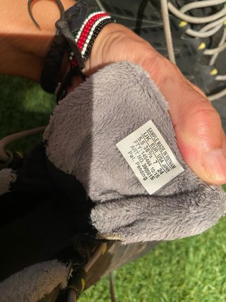 Botas Salomon Negras y Grises
