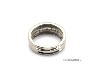 anillo oro 18k con piedra con diamante