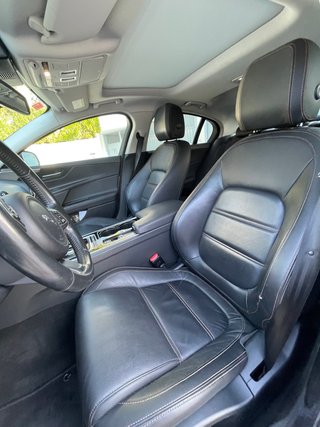 Jaguar XE 2016 - Motor con garantía solo 6000km
