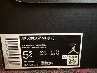 Zapatillas Air Jordan 1 Mid, negras blancas y gris