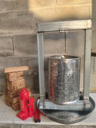 Prensa hidráulica para vino y sidra casera