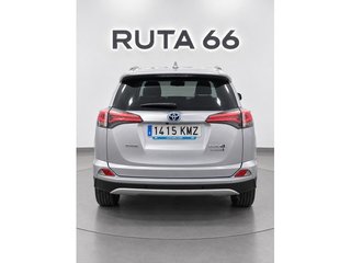 Toyota Rav4 2.5l hybrid Advance 2WD 145 kW (197 CV)