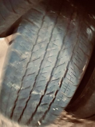 Ruedas Bridgestone Dueler 245/70/17 80%