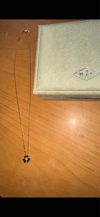 Collar Frivole Flor V-gold con Diamante