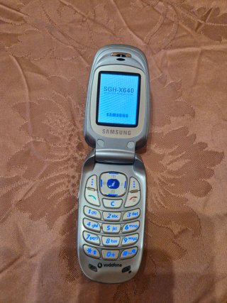 Samsung SGH X640 Telefono Vintage Argento