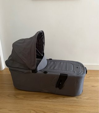 Capazo Joolz Aer2 + protector lluvia