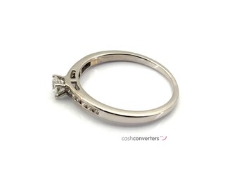 sortija oro 18k con piedra con diamante t. 13 (16,88 mm)