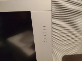 Televisor Loewe Concept L 32 con HDMI y Mando