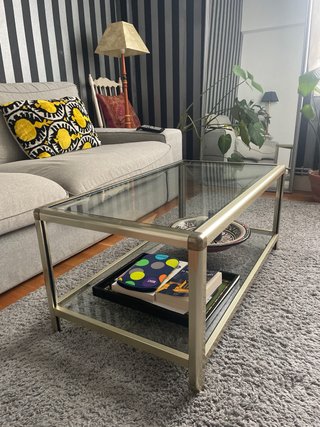 Mesa de centro cristal y metal dorado