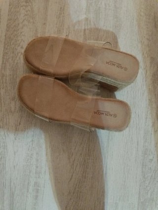 Sandalias Plataforma Tiras Transparentes Beige